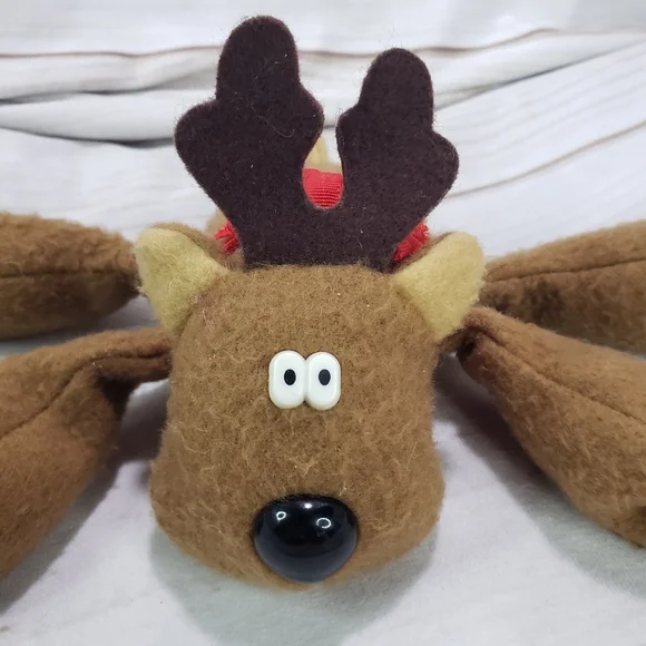 🌞SOLD🌞 Hallmark Rodney Reindeer Mini Plush Toy Red Bow Felt Body 5 Inch 1979 - Picture 2 of 9